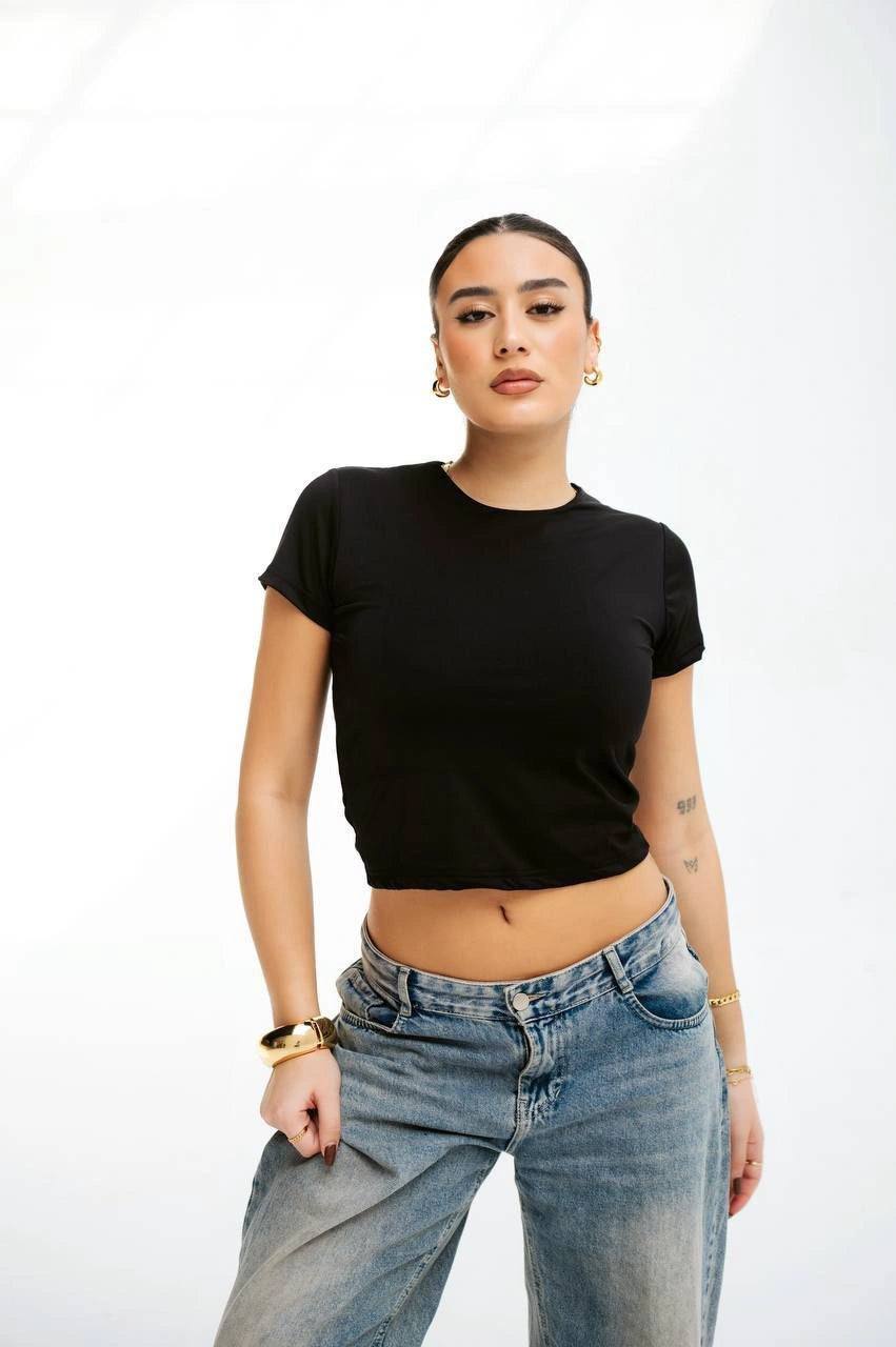 Short sleeve cropped basic top